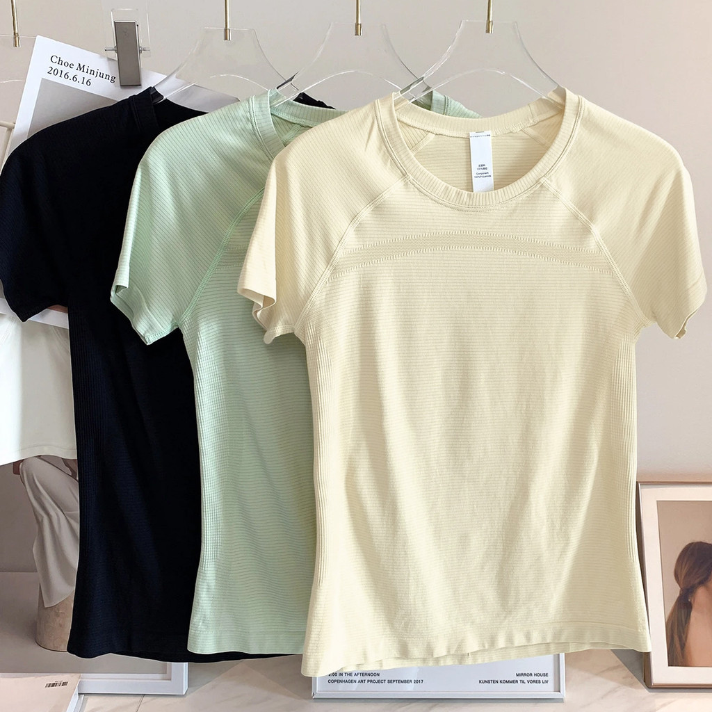 MAGIEYO T-Shirt ไม่มีรอยต่อ น้ำหนักเบา สไตล์กระชับ สำหรับออกกำลังกายและวิ่ง