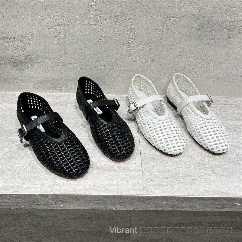 รองเท้าแตะผู้หญิง Ballet Flat รองเท้าบัลเล่ต์ หนังแท้ หัวกลม แบบสายคาด ใส่สบาย งานดี