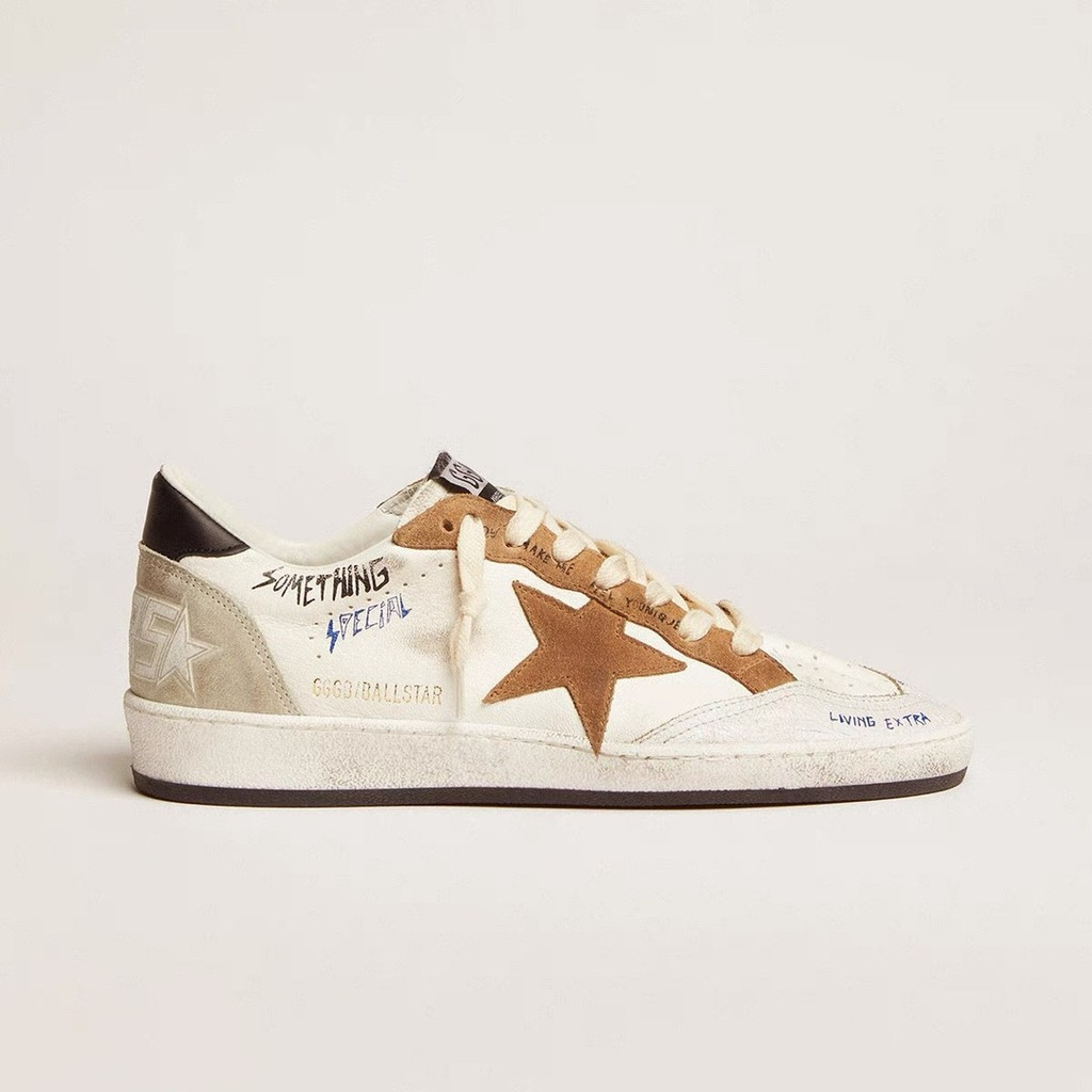 รองเท้าผ้าใบ Golden Goose สไตล์ unisex สำหรับทั้งผู้ชายและผู้หญิง ดีไซน์ Old Star Little สีขาว ขนาดเล็ก ทำจากหนังวัวแท้