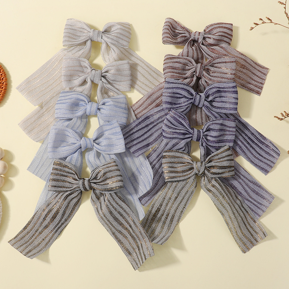 อุปกรณ์ประดับผมเด็ก 10 ชิ้น สีเรียบพร้อมโบว์ ทรงคลาสสิก ของขวัญเสริมความ.pretty
