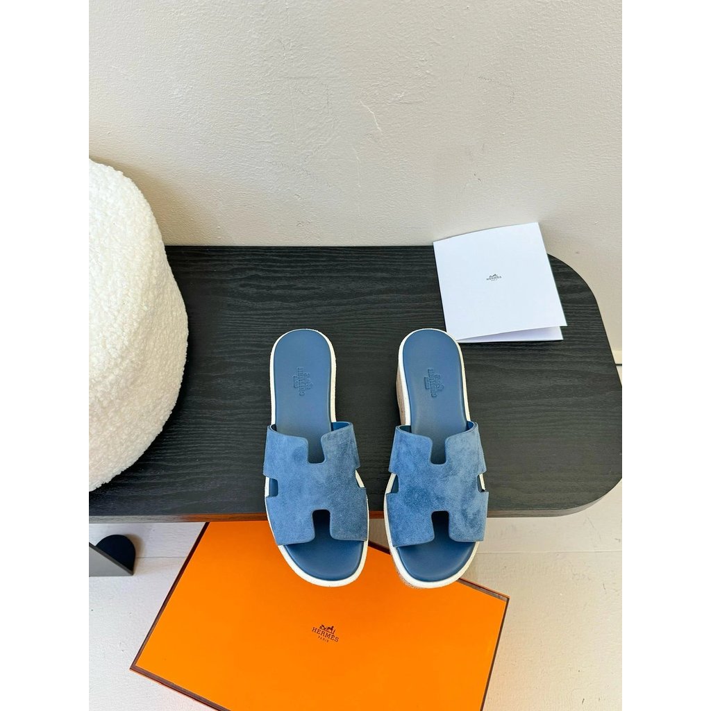 HERMES HERMES H Home 2025 ฤดูใบไม้ผลิฤดูร้อนสไตล์ใหม่สุภาพสตรีหนา Soled รองเท้าแตะรองเท้าแตะเคาน์เตอ