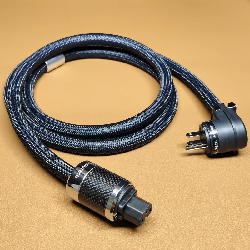 Furutech PS-950-18 สายไฟมาตรฐานอเมริกันเครื่องขยายเสียงเสียงไฮไฟ Fever เกรด 90°สายไฟข้อศอก