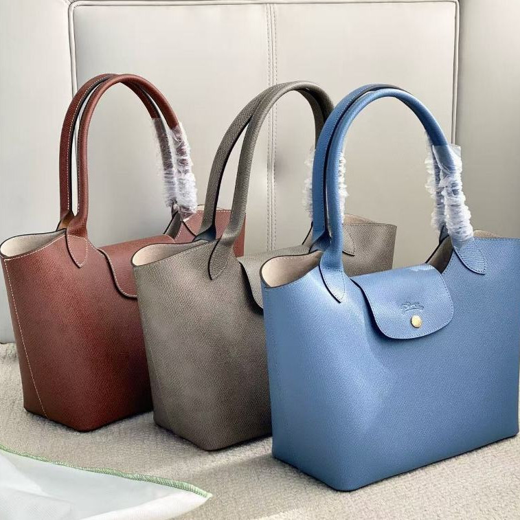 New Coming!!LGP Ladyes 2025 Counter ล่าสุด Épure Series สามสีหนัง Tote Bag กระเป๋าสะพาย