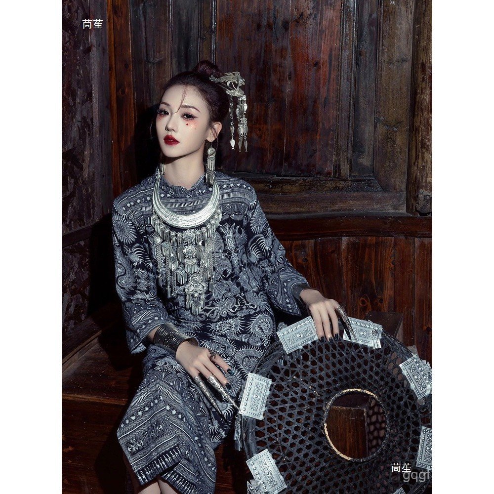 เสื้อCheongsam ลายบาติกสไตล์มิยาォะ สำหรับผู้หญิงแบบใหม่ UT7M