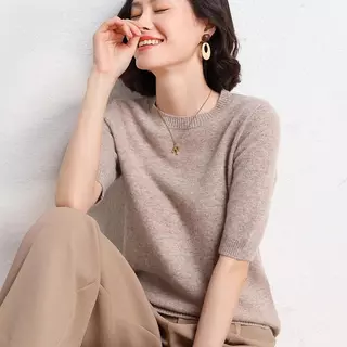 เสื้อยืดไหมพรมแขนสั้น สีพึ้นเรียบง่าย ผ้านุ่มใส่สบาย แมตช์ง่ายใส่ได้ทุกโอกาส-พร้อมส่งจากไทย-รุ่น88027