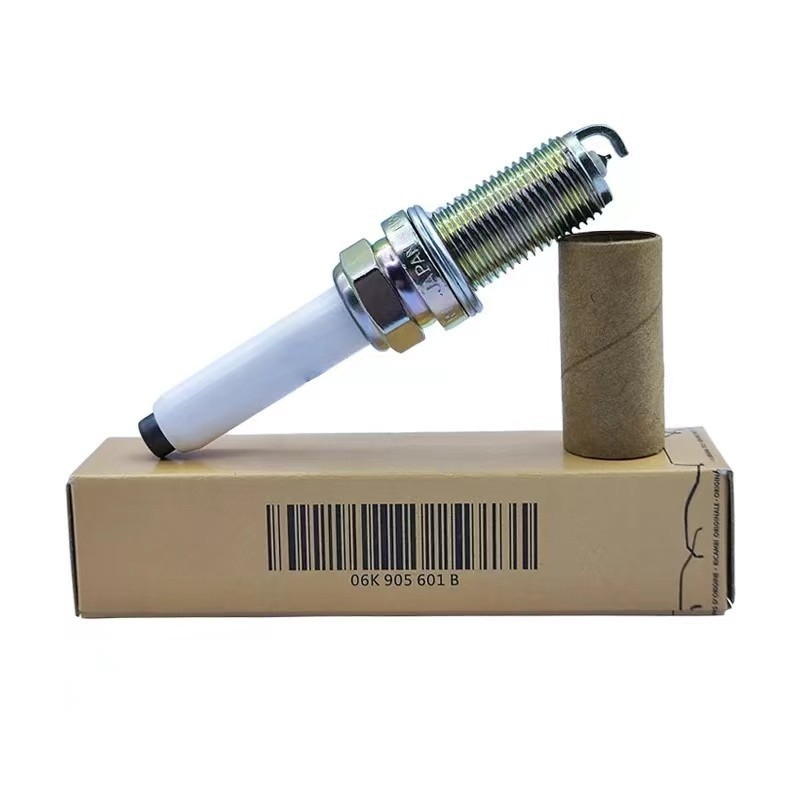 20ชิ้น 06เค905601B PLFER7A8EG Platinum Spark Plug สําหรับ Audi A3 A4 A6 Allroad Q7 TT VW Golf Skoda 