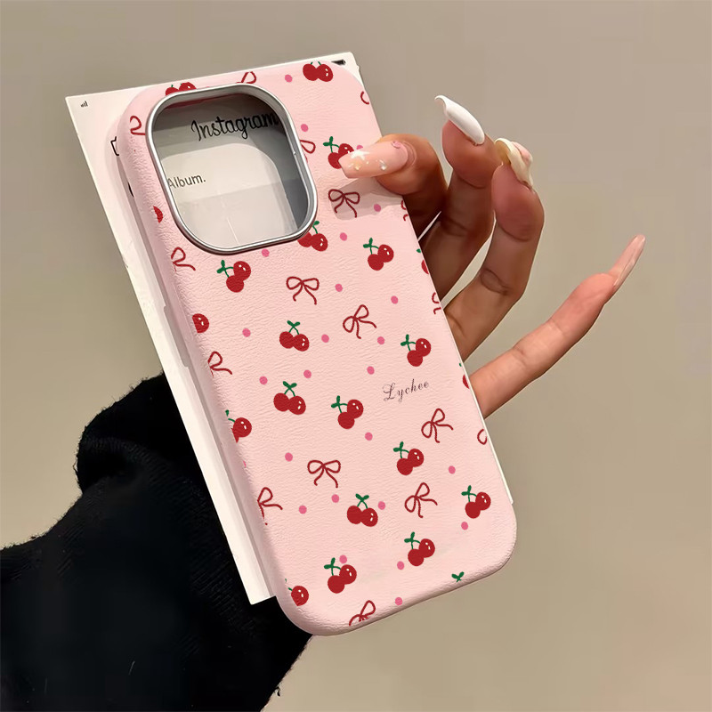 การ์ตูนเชอร์รี่สีแดงโบว์น่ารักชุบโลหะฝาครอบเลนส์ เคสไอโฟน 11 17 air 16 XS 12 14 13 15 16 Pro Max 16 7 Plus XR X SE เคส ราคา ถูกที่สุด ดีลบีเคเค แกลเลอรีภาพที่ 6
