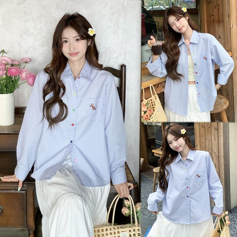 PoPpy#เสื้อเชิ้ตแขนยาวลายทางสไตล์เกาหลี ปักลาย มีให้เลือกหลายแบบ คอกลม ทรงหลวม สวมใส่ได้หลากหลาย#W659