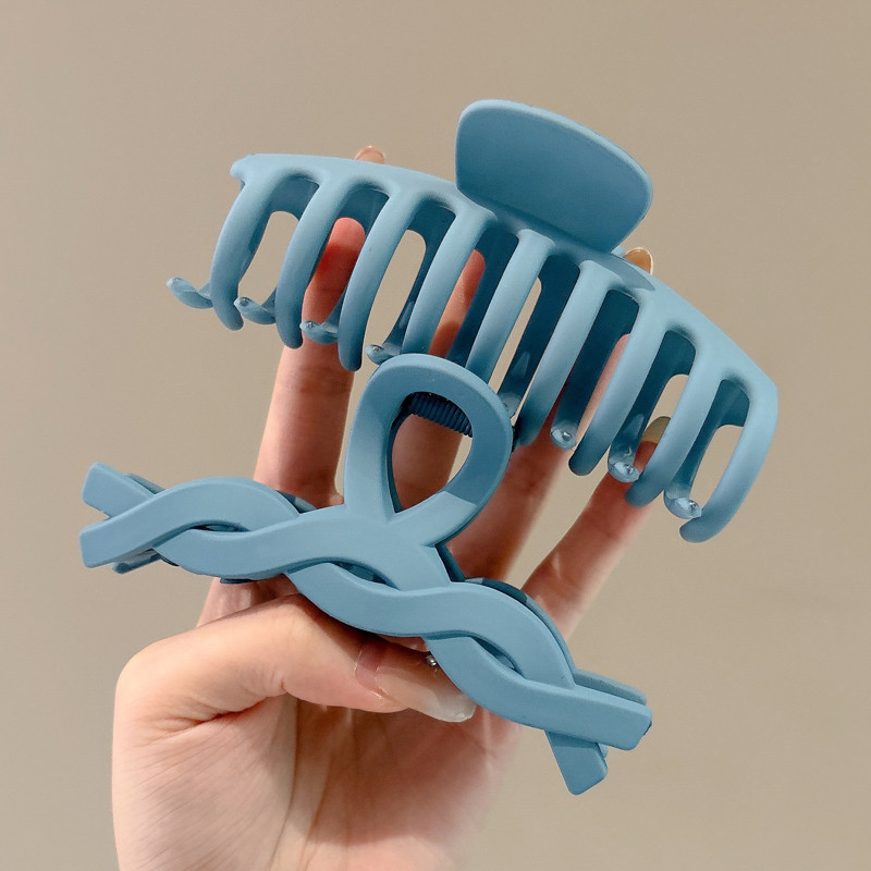 คลิปดอกไม้สไตล์เกาหลีสำหรับผมหางม้า ออกแบบเรียบง่ายและสวยงาม - รูปที่ 4