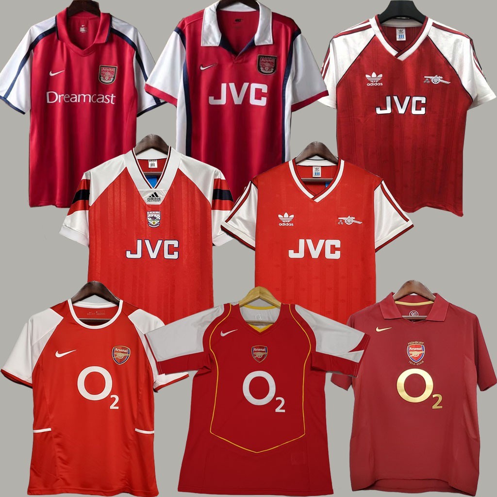 เสื้อยูกาเสิร์ตArsenal Retro สำหรับBerckamp 10 และHenry 14