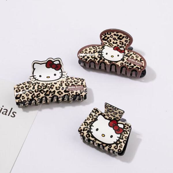 เฟรมการ์ด sanrio กิ๊บ sanrio คลิปหนีบผมลายเสือดาว Sanrio Katie สไตล์การ์ตูน ออกแบบเฉพาะ