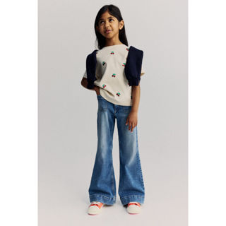 H&M(เอชแอนด์เอ็ม) เสื้อยืดดีเทลลายโมทีฟ เด็กผู้หญิง 1302424