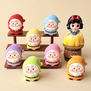 ตุ๊กตาฟิกเกอร์เรซินสโนว์ไวท์ กับซานตาคลอส8สีสวยๆ ตกแต่งโต๊ะ ของขวัญเด็ก ตุ๊กตาสะสมบลายด์บ็อก