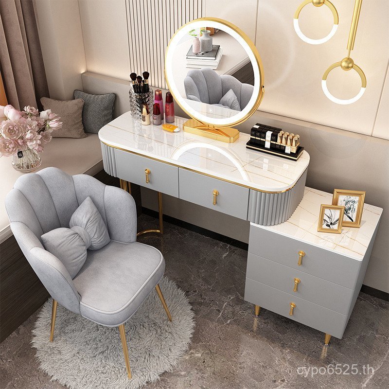 Ins ห้องนอนสีแดงเรียบง่าย Dressing ตารางโมเดิร์นขนาดเล็กในครัวเรือน Dressing Typhoon Storage Luxury 