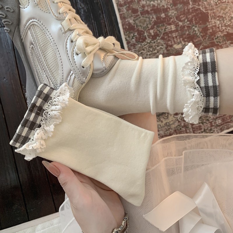 ⭐ถุงเท้าผู้หญิง🧦ถุงเท้าลูกไม้ ถุงเท้าแฟชั่นผู้หญิง สไตล์ญี่ปุ่น Lolita ลายสก๊อต ขอบระบาย น่ารักมาก