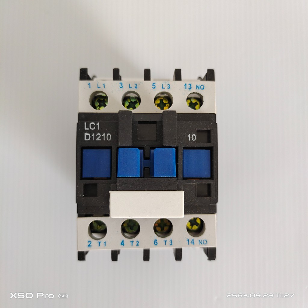 แบรนด์แท้ MODEL:LC1D-1210 M7 Magnetic contactor แมกเนติก คอนแทกเตอร์ แรงดันไฟฟ้า 220VAC 50/60Hz 25A