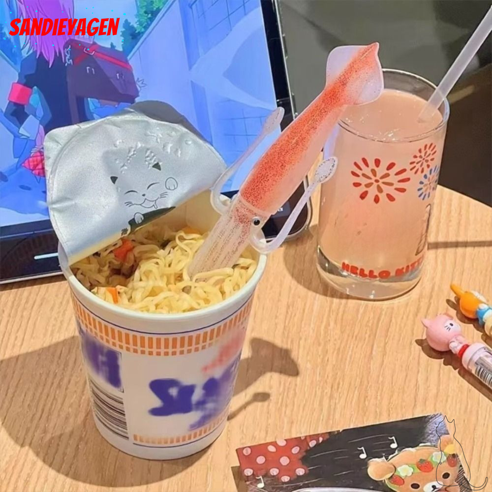 SANDIEYAGEN Octopus Noodle Fork, Portable Heat-Resistant Food Picks, Simple Squid-Shaped Cooking Too