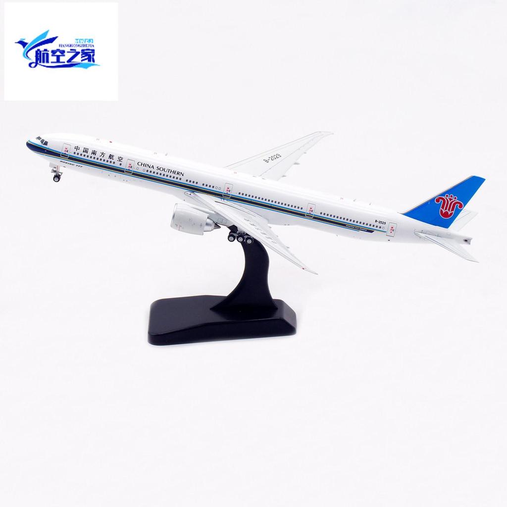 AViation 1/400 China Southern Airlines B777-300ER B-2029 Alloy Airliner รุ่น