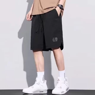 กางเกงขาสั้นผู้ชายแฟชั่นเกาหลีกีฬาเอวยางยืดสามสีตัวเลือก