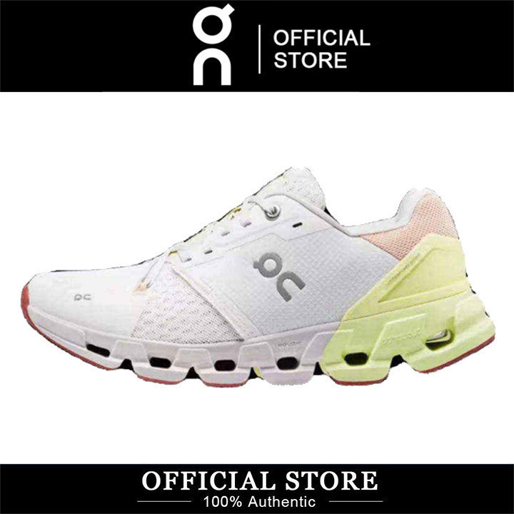On Running Cloud Flow 4 รองเท้าผ้าใบสีขาว สำหรับผู้หญิง IZ4O 93YZ