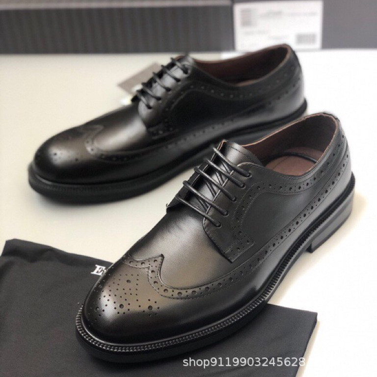 ZEGNA รองเท้าหนังหนังวัวแกะสลักบร็อคสําหรับผู้ชายสไตล์ใหม่