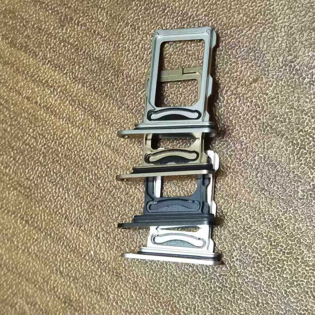 ชุดซิมการ์ดดั้งเดิมสำหรับ iPhone 16/16 Plus/16 Pro/16 Pro Max | แบบสองซิม วัสดุไทเทเนียม