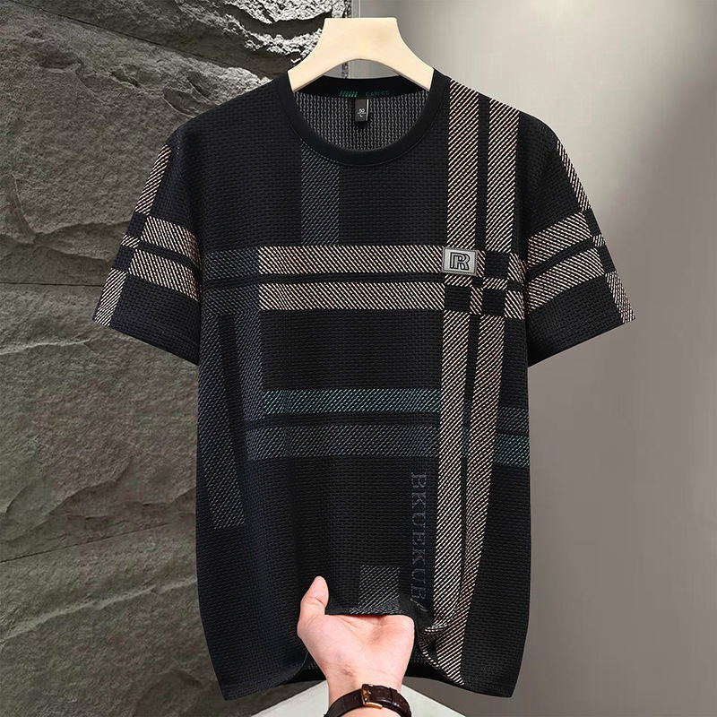 เสื้อยืดแขนสั้นลายเรขาคณิต ผ้าไหมน้ำแข็ง สบายๆสำหรับหนุ่มในซัมเมอร์