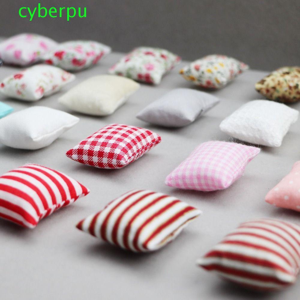 CYBERPULSE 1:6/1:12 เฟอร์นิเจอร์บ้านตุ๊กตา,แกล้งทําเป็นเล่นบ้านตุ๊กตาอุปกรณ์เสริมหมอนดอกไม้หัวใจ,มินิน่ารักสีทึบผ้าฝ้ายหมอนดอกไม้ขนาดเล็ก Ob11