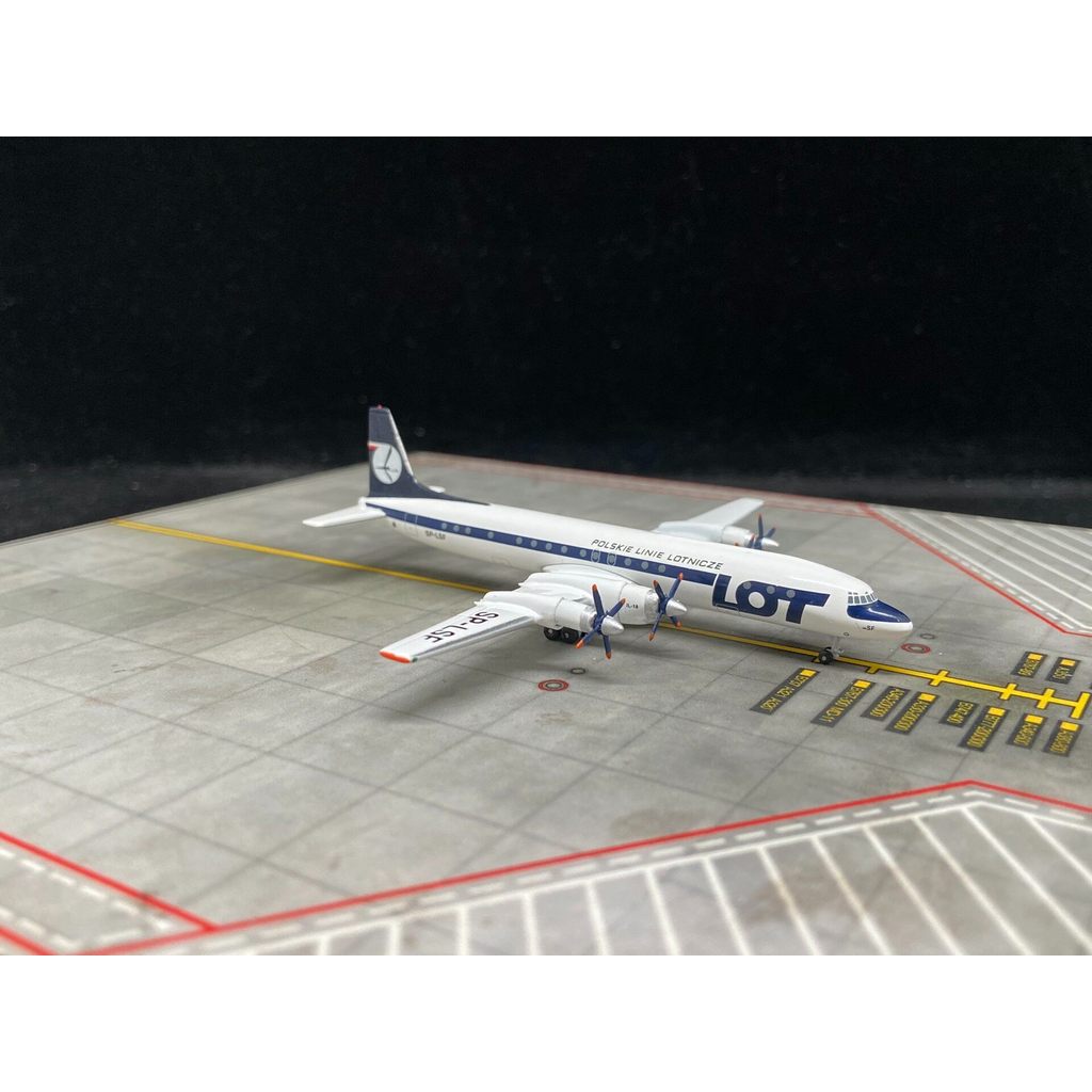 [คลังสินค้าพร้อม 1] 1: 400 AC Poland Airlines IL18 Number SP-LSF เครื่องบินโดยสารพาย Vortex ขนสัตว์ห