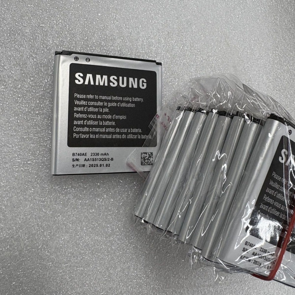 แบตเตอรี่ สำหรับกล้อง Samsung Mirrorless รุ่น B740AC/BP2330 (NX3300/NX3000/NX2000)