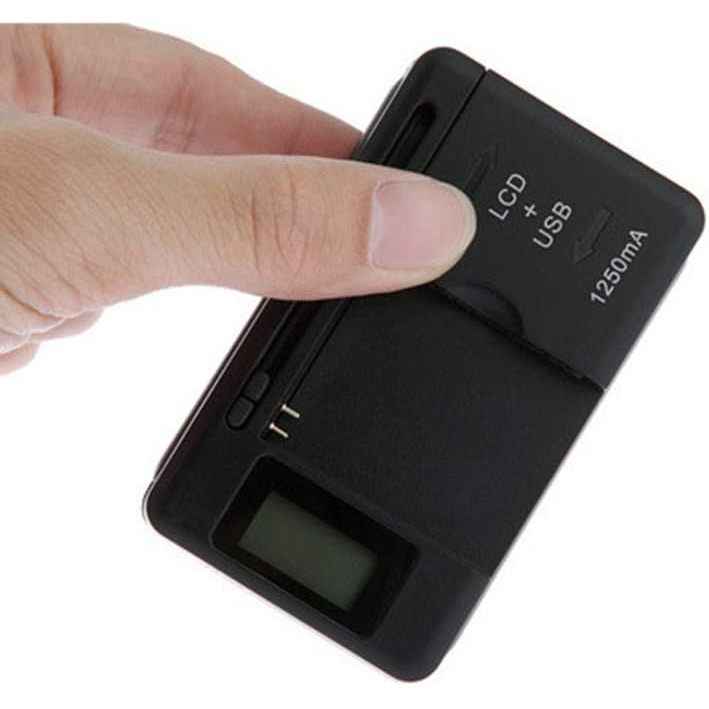 ที่ชาร์จแบตแบบหนีบ มีจอ LCD ใช้ง่าย ใช้งานร่วมกับโทรศัพท์มือถือและกล้องถ่ายรูป พร้อมพกพาได้สะดวก - รูปที่ 3