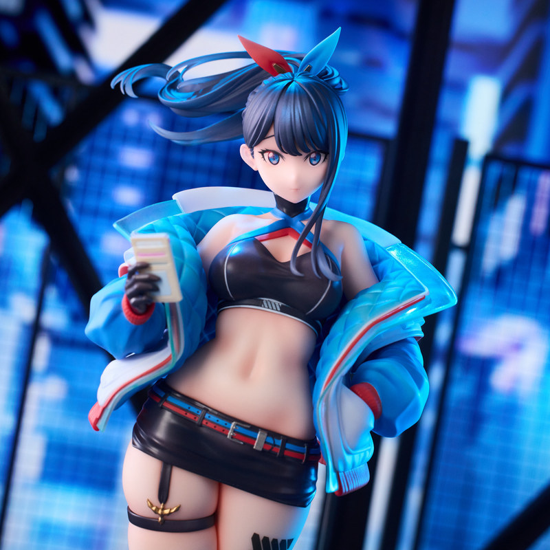 GRIDMAN UNIVERSE 宝六花 Dreamy Divas Ver. 手办