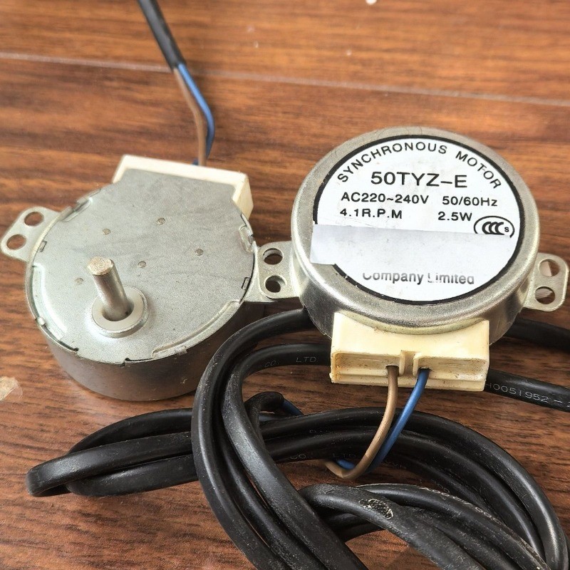มอเตอร์ซิงโครนัส AC 220V รุ่น 50TYZ-E พร้อมสายไฟและปลั๊ก สำหรับจานหมุน/จานอบแก้วเตาไมโครเวฟ