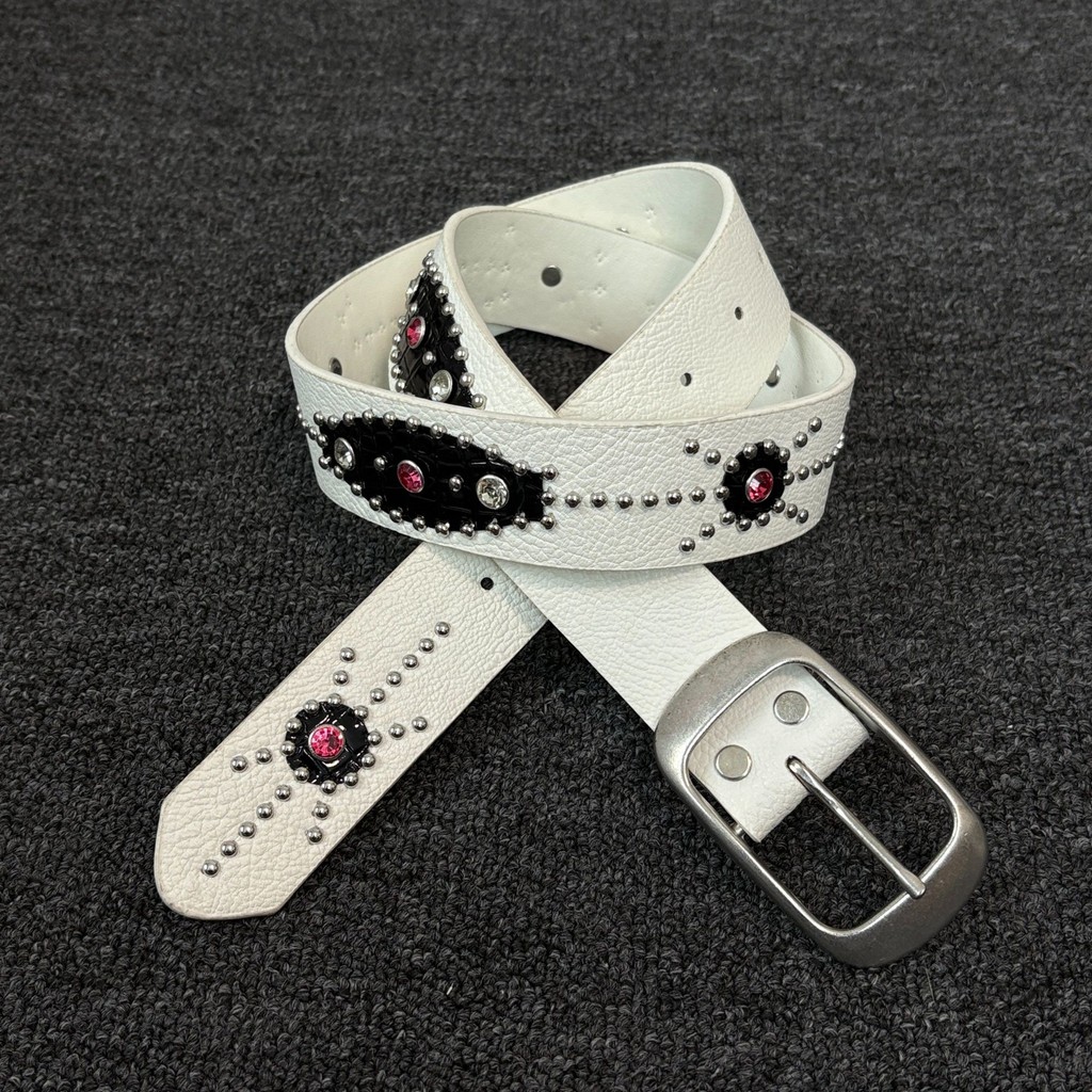 ยุคกลาง Ami สีกากีสไตล์ชาติพันธุ์เข็มขัด Niche Retro Heavy Industry Rivet เข็มขัด
