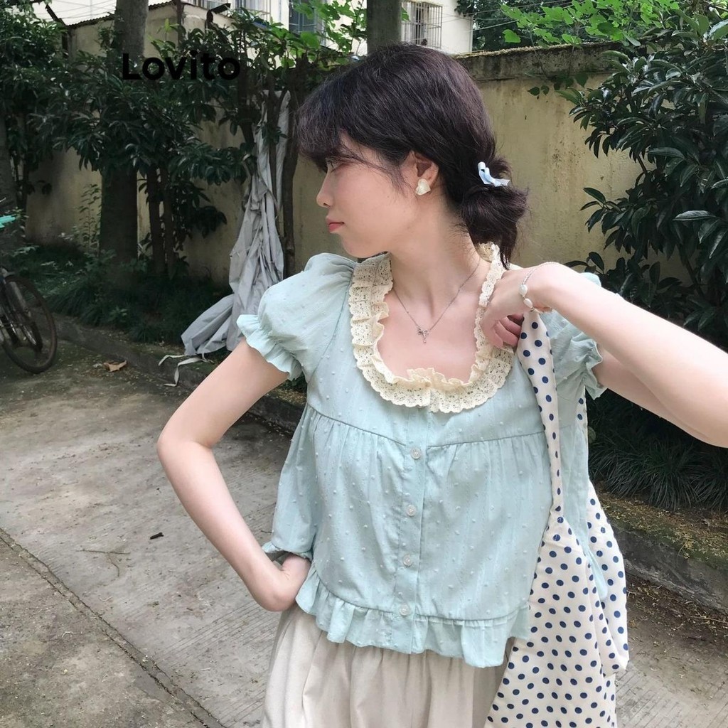 Lovito เสื้อคอปก/เสื้อลำลองลายลูกไม้ สำหรับผู้หญิง (LNA58212) ผ้านุ่มใส่สบาย