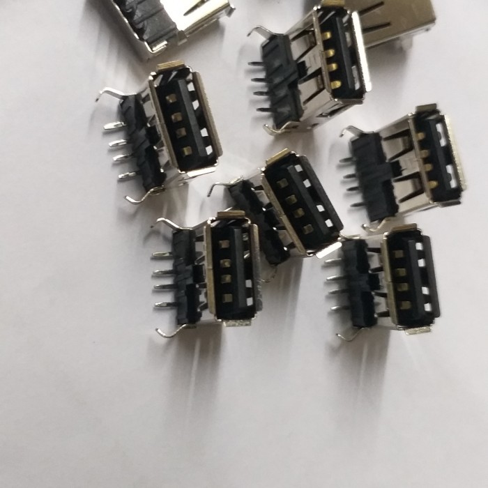 ซ็อกเก็ต Usb Female type A Siku CONNECTOR USB FEMALE TYPE AR/A [Elca]