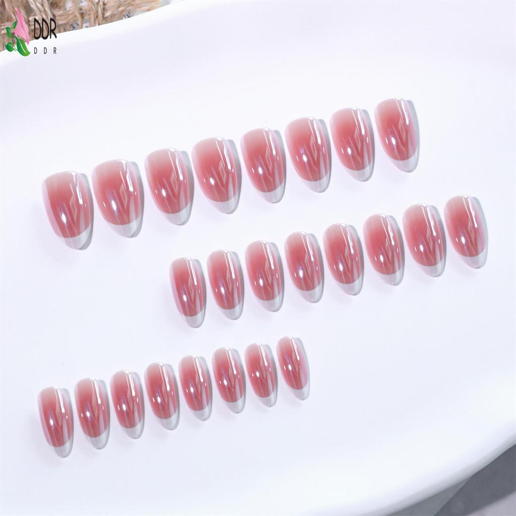 French White Ombre Blush เล็บปลอม 24 ชิ้นทนทานเคลือบรูปร่างอัลมอนด์สําหรับโอกาสทุกวันและทางการ
