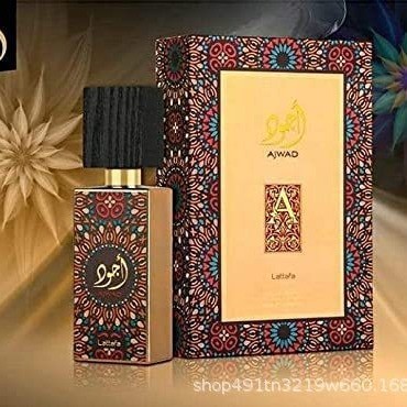 Lattafa Ajwad Eau De Parfum Spray สําหรับ Unisex 中性香水
