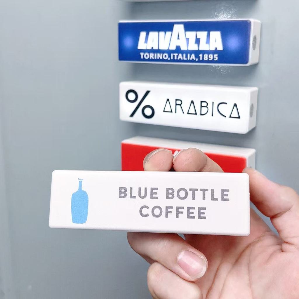 นํา กาแฟตู้เย็นแม่เหล็กเรืองแสงสัมผัสแสงแม่เหล็กตกแต่งขวดสีฟ้าสไตล์ลาวาซซ่า