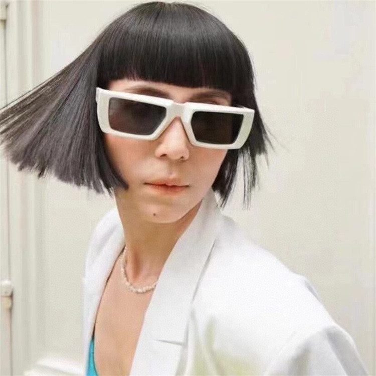 55Z1 PR**A Futuristic Tech-Style Sunglasses, Popular Among Male Influencers, Stylish Design silver W