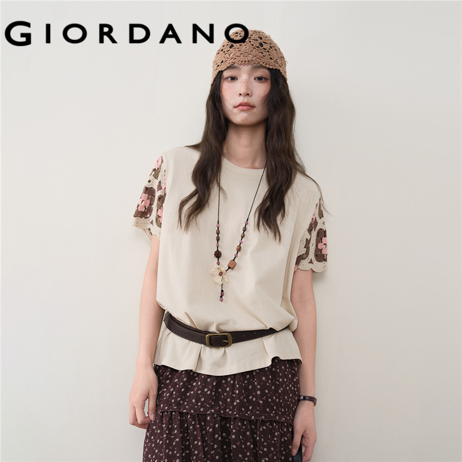 GIORDANO WOMEN Women Stitched T-Shirt 18326614