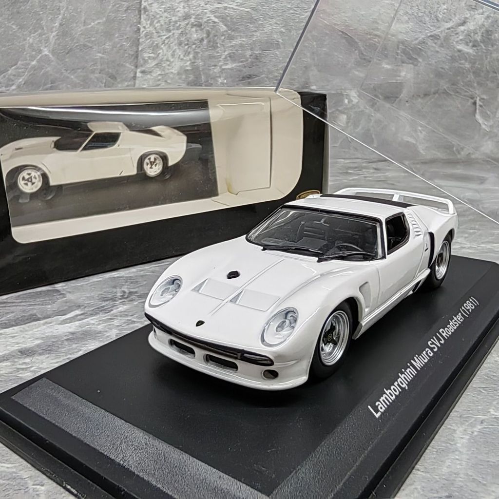 เด็กไม่เหมาะสําหรับ 1/43 Lamborghini Miura SVJ Roadster 1981 โมเดลรถโลหะผสม