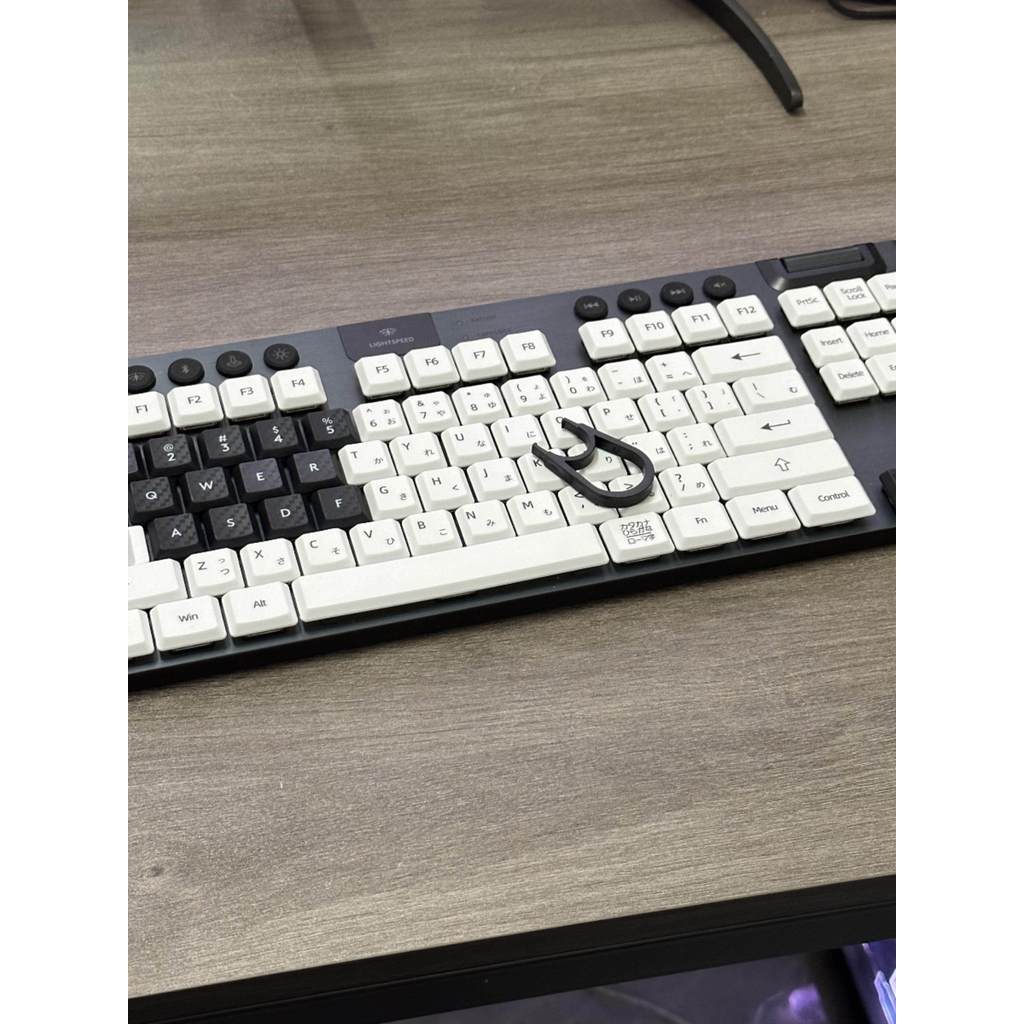 keycap gmk keycap เหมาะสําหรับ Logitech G913TKL Keycap G813 G913 สีคาร์บอนไฟเบอร์รูปแบบ PBT วัสดุ Ke