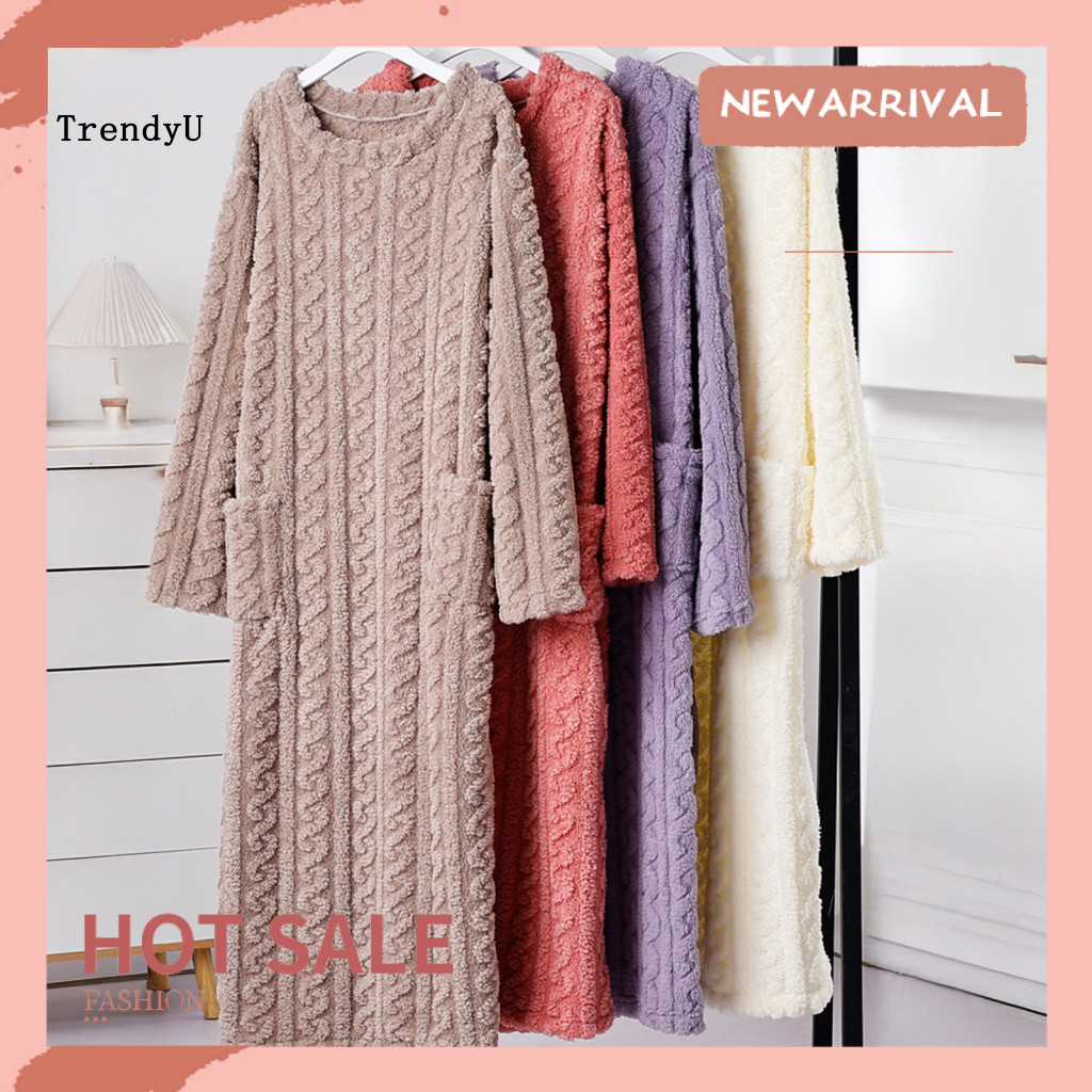 TRD ชุดนอนผ้าขนแกะ Jacquard สำหรับสุภาพสตรี ออกแบบคลายๆ คอ V-neck พร้อมความอบอุ่นจากผ้าฟลANNEL