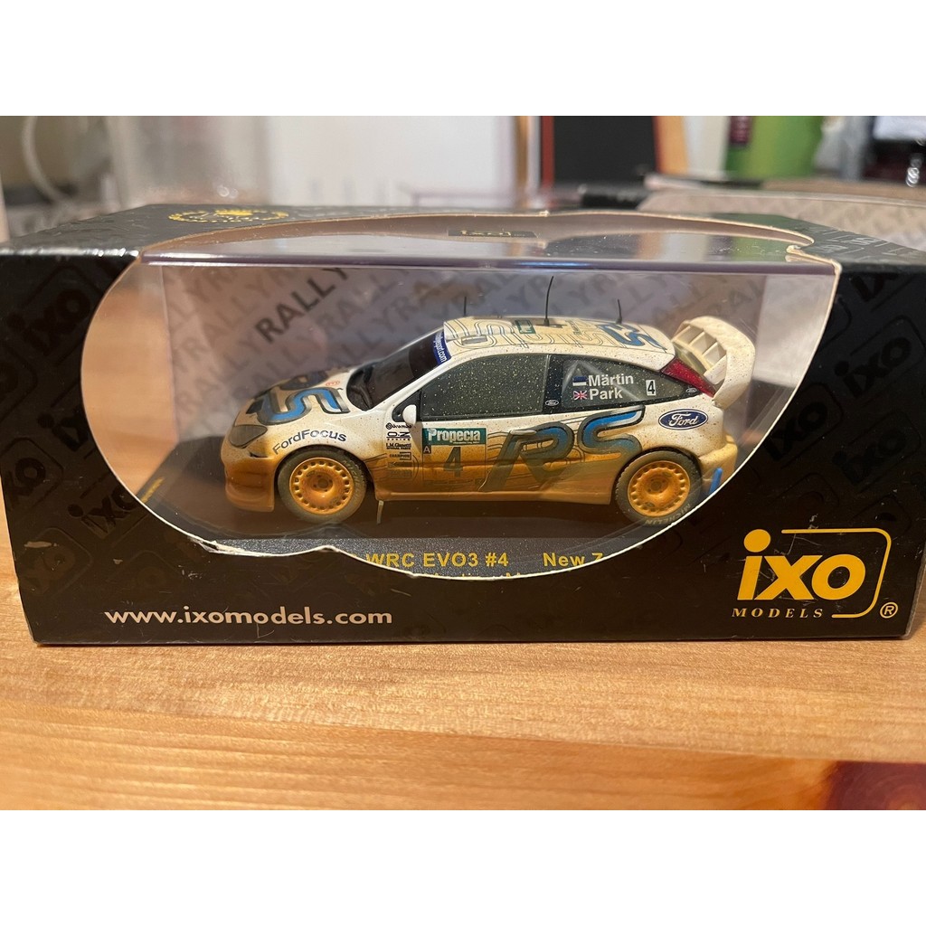 1/43 Rally Car Model WRC Ford Fox RS EVO3 เวอร์ชั่นหายาก: Dirty Edition Limited ถึง 490 หน่วย