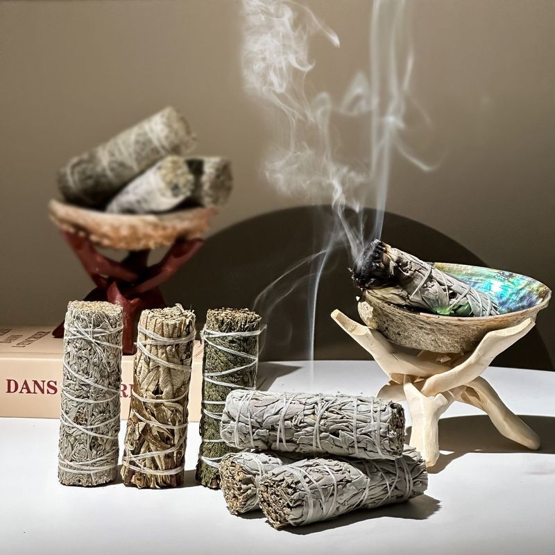 แคลิฟอร์เนียอเมริกัน White Sage ธูปธูป Purification คริสตัล Cedar Blue Sage Peruvian Holy Wood Abalo
