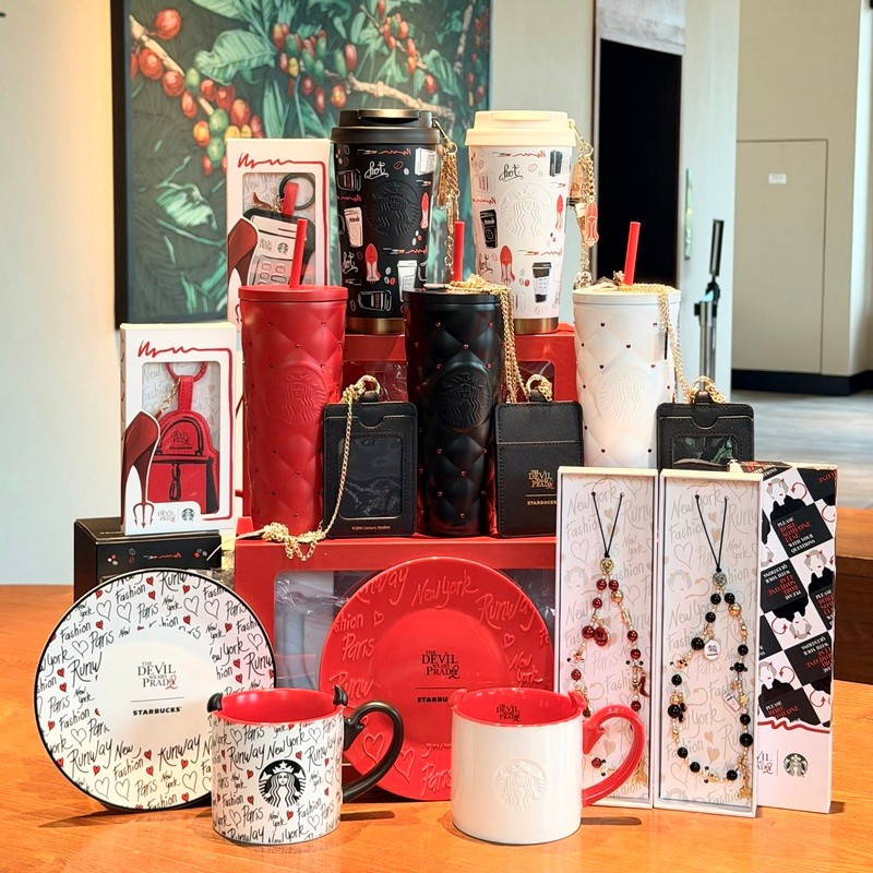 Starbucks X The Devil Wears Prada คอลเลกชันร่วมแบรนด์ถ้วยเก็บความร้อนสแตนเลสถ้วยเครื่องดื่มโดยตรง