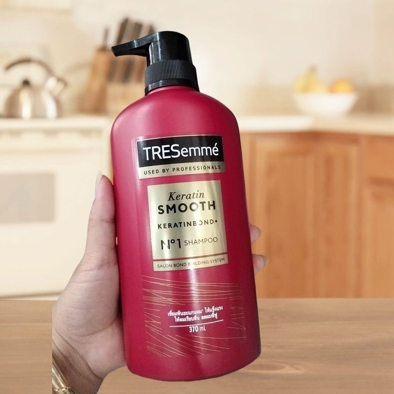 T Thailand Original TRESemme TRESemme Smooth Repair แชมพูขจัดรังแค Silky Hair Roots Strong [YFB] SW