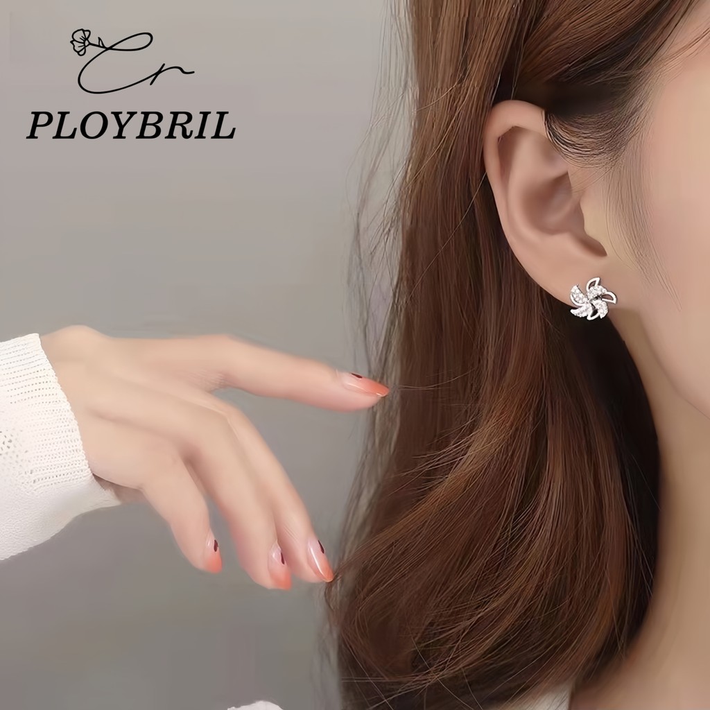 PLOYBRIL ต่างหูเงิน S925 รูปกังหันลม ประดับเพทาย หมุนได้ E065