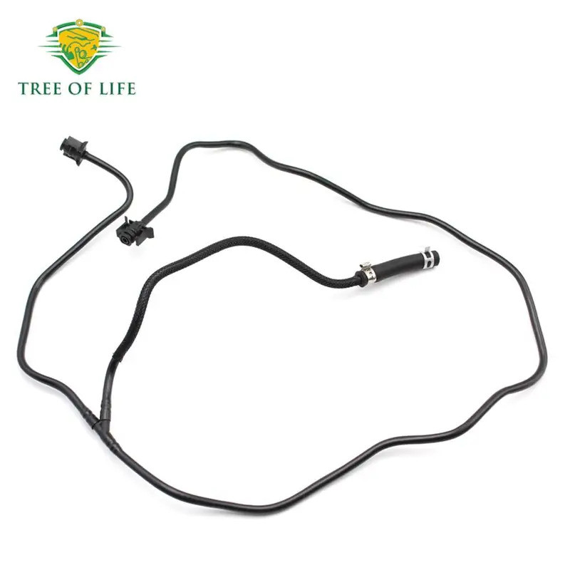 หม้อน้ํารถยนต์ Coolant Reservoir ท่อสําหรับ Ford Focus 2012 2013 2014 2015 2016 2017 2018 2.0L CV6Z-